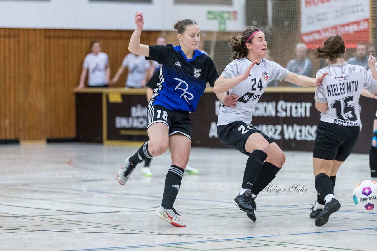 Bild 55 - VR Bank Cup Horst
